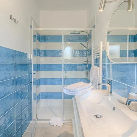 Infinity Vista Mare E Relax * טאורמינה