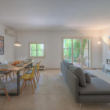 Infinity Vista Mare E Relax * טאורמינה