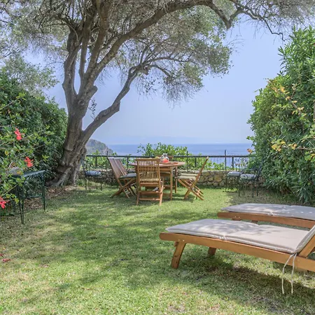 Infinity Vista Mare E Relax טאורמינה