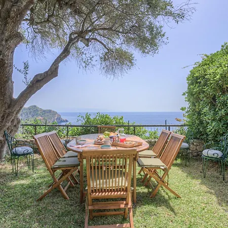 Апартаменты Infinity Vista Mare E Relax Таормина